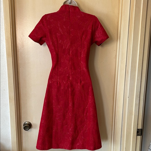 Classic Red Cheongsam-Style Dress size S - Picture 7 of 12